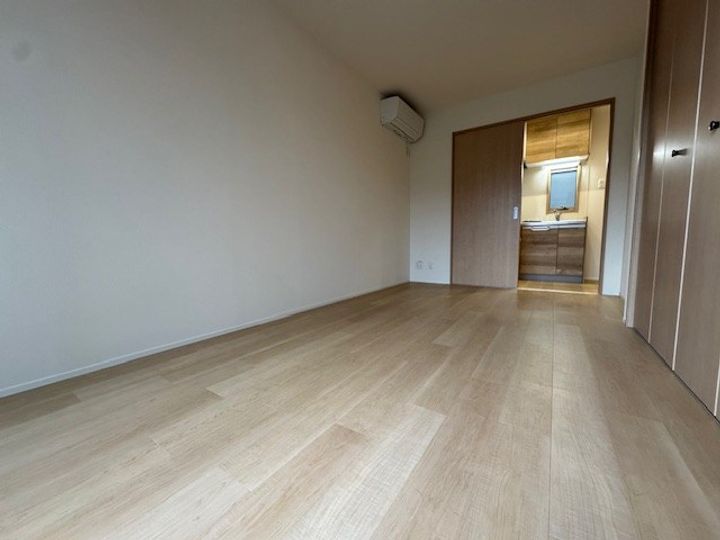 神奈川県川崎市幸区幸町4(マンション)の賃貸物件の居間