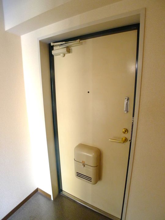 愛知県名古屋市西区新道1(マンション)の賃貸物件の玄関