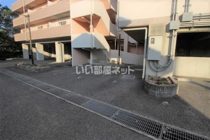 兵庫県神戸市西区南別府4(マンション)の賃貸物件の地図