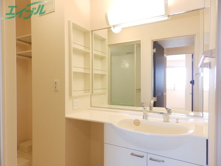 ピースタウンの内装