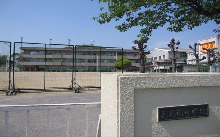 セトルYUUZAKIの周辺