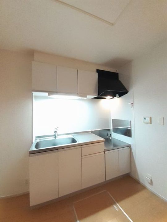 新潟県五泉市泉町1(アパート)の賃貸物件のキッチン
