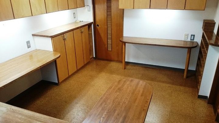 市ヶ尾プラーザビルの内装