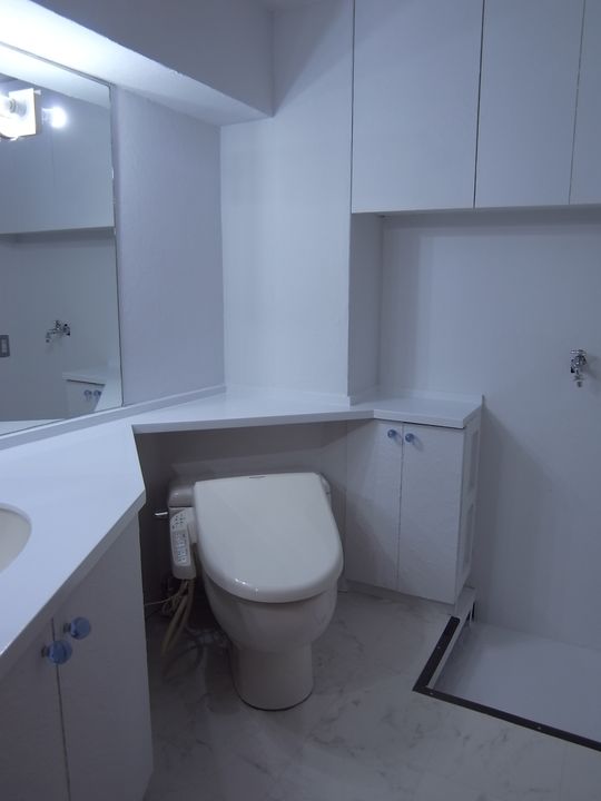 市ヶ尾プラーザビルの内装