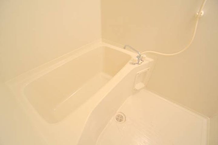 岡山県岡山市中区西川原(マンション)の賃貸物件の風呂