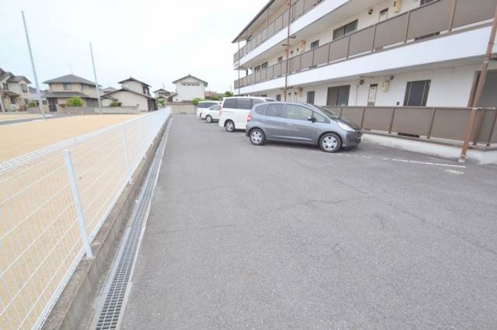 岡山県岡山市中区西川原(マンション)の賃貸物件の地図