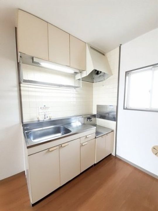 香川県三豊市高瀬町新名(アパート)の賃貸物件のキッチン