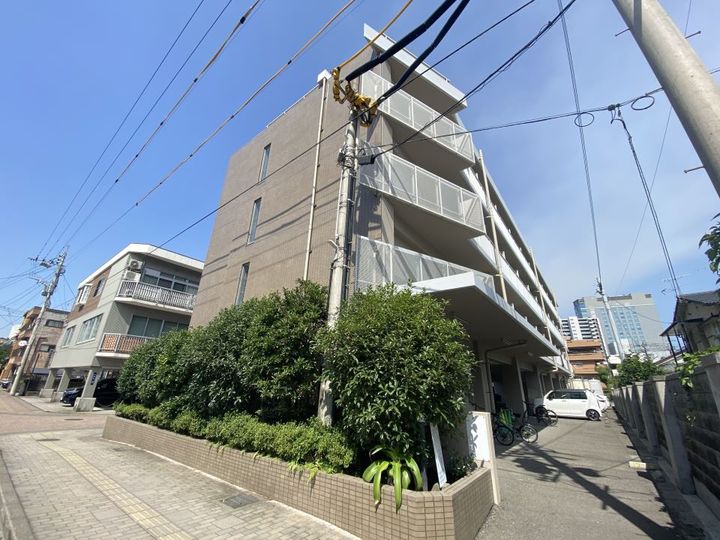リバティ高麗の外観