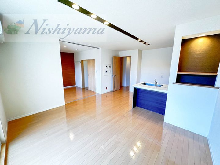 MaisonMast あら町の居間