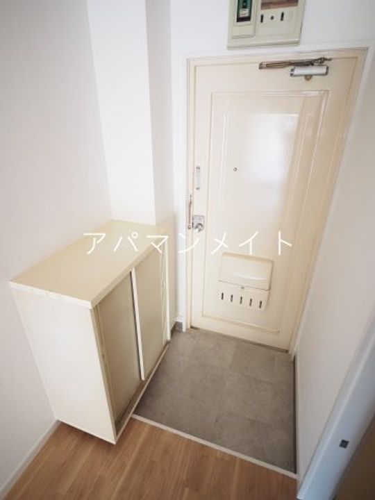 コートヒルズの玄関