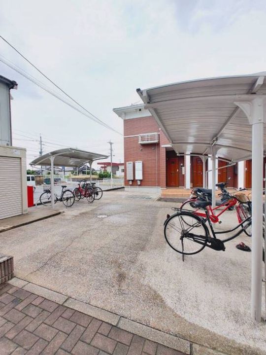 サンリット上万田Bの地図
