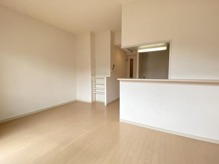 エ リヴィエールの居間