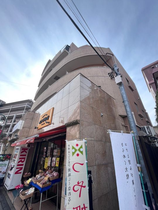 東京都世田谷区三軒茶屋1(マンション)の賃貸物件の外観