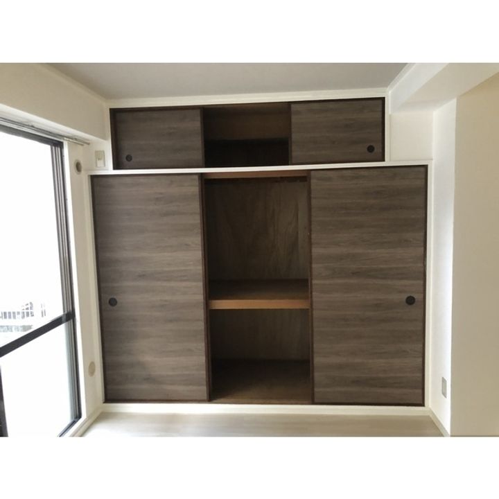 成起マンションの内装