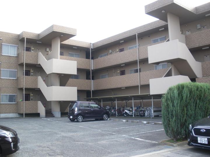 田島ビルの地図