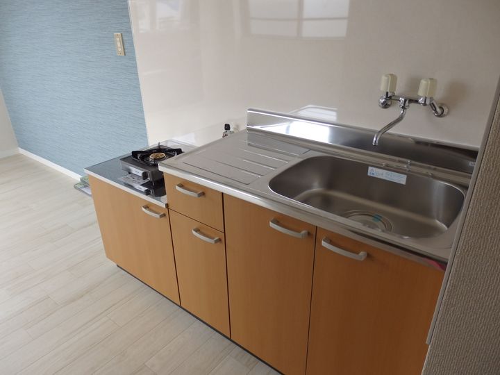 AMBITION城東IIのキッチン