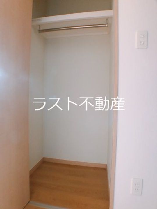 リバーヒルズの内装