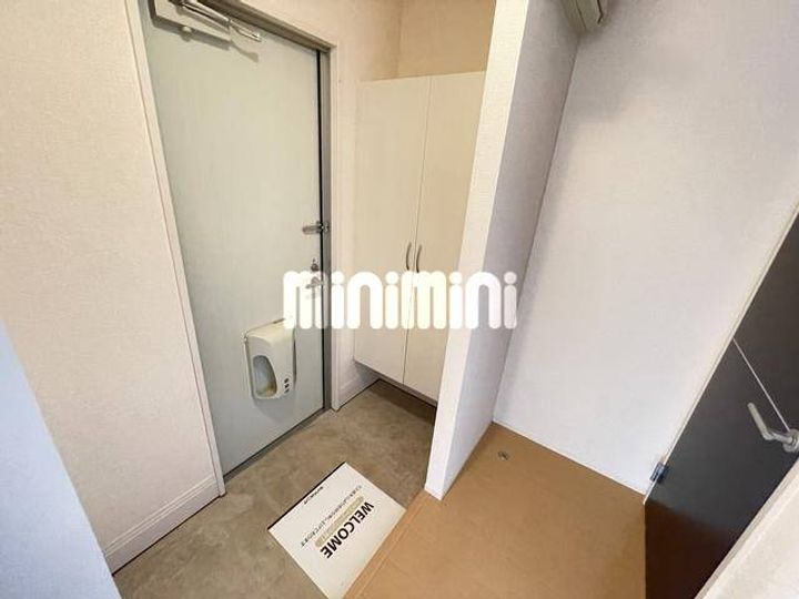 三重県津市藤方(一戸建)の賃貸物件の玄関