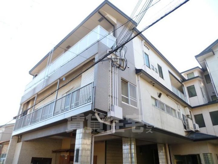 葛城マンションの外観