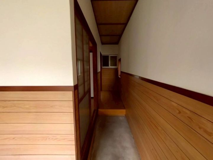 静岡県島田市中溝町(一戸建)の賃貸物件の玄関