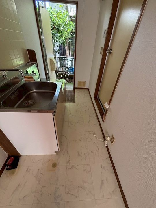 神奈川県茅ヶ崎市矢畑(アパート)の賃貸物件の玄関