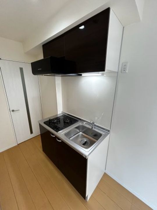 千葉県千葉市中央区中央4(マンション)の賃貸物件のキッチン
