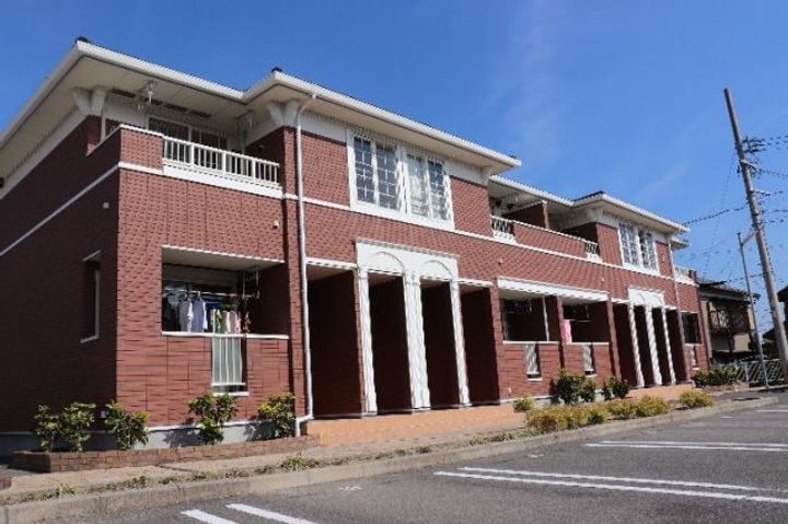 サニー ペスカB棟の外観