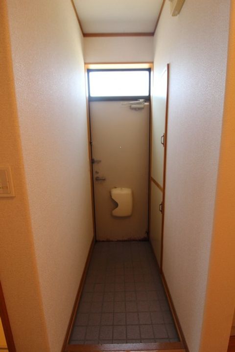 サンモールIIの玄関