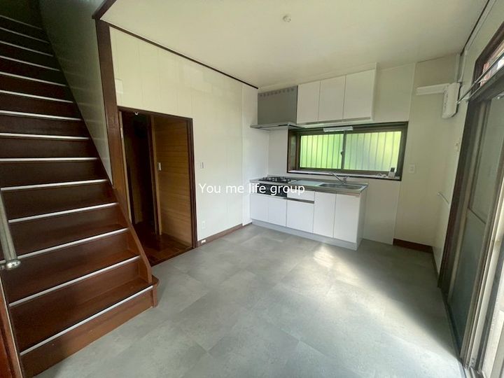 神奈川県横浜市戸塚区俣野町(一戸建)の賃貸物件の居間