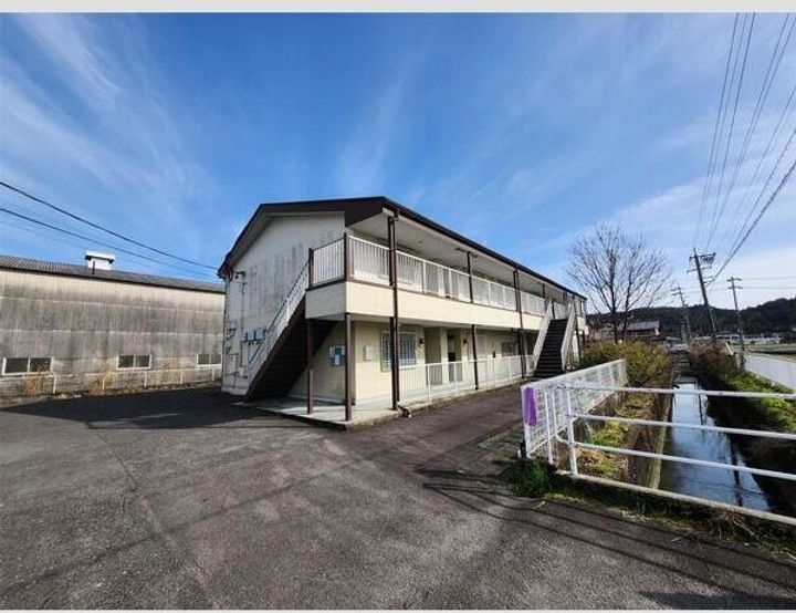 メゾンエクセル土田の外観