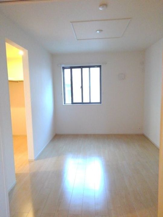 プラムパルデIIの内装