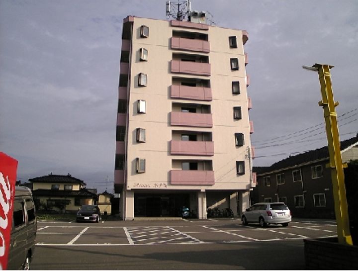 リセスホナミの外観