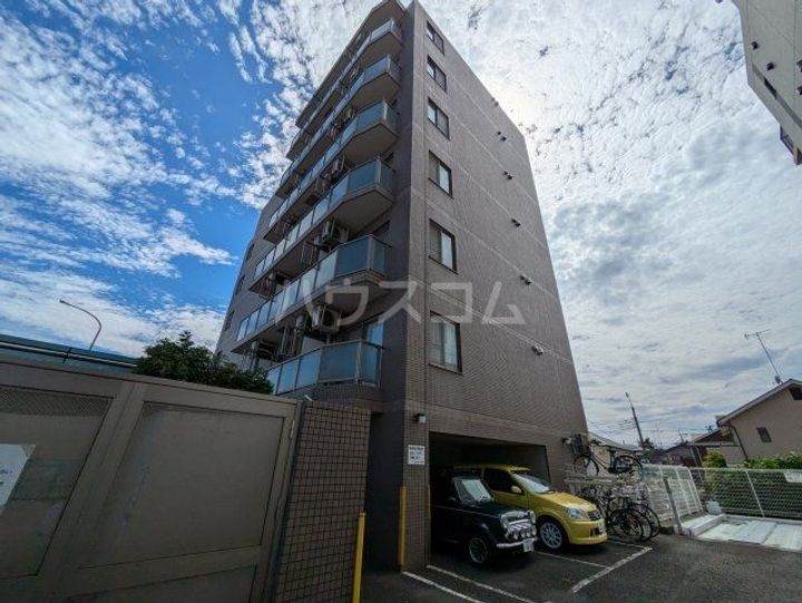 スペースアメニティ梶が谷1丁目の外観