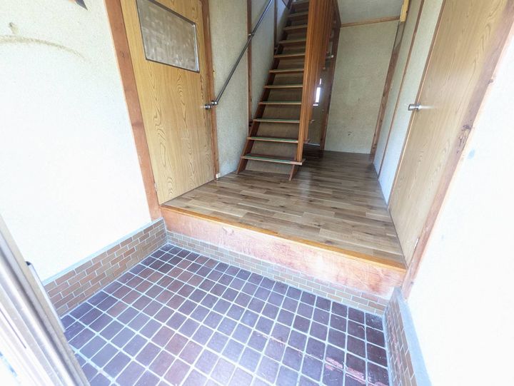 岡山県赤磐市下仁保(一戸建)の賃貸物件の玄関