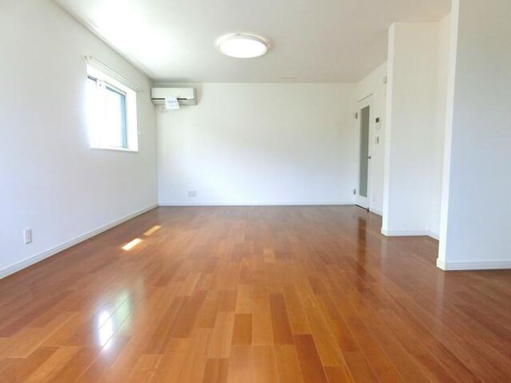 レジデンス平山の居間