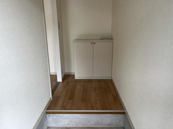 つつじヶ丘の玄関