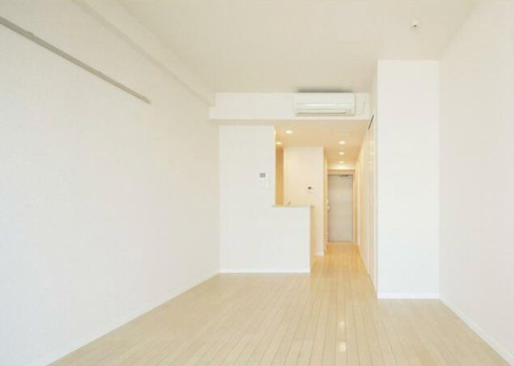 コンフォリア芝浦の居間