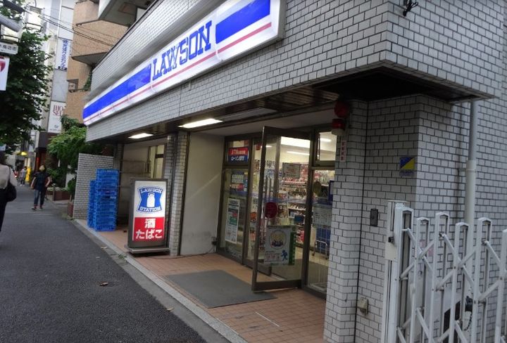 ザ・パークハビオ代々木の周辺