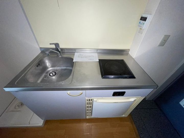 第2片山ビルのキッチン