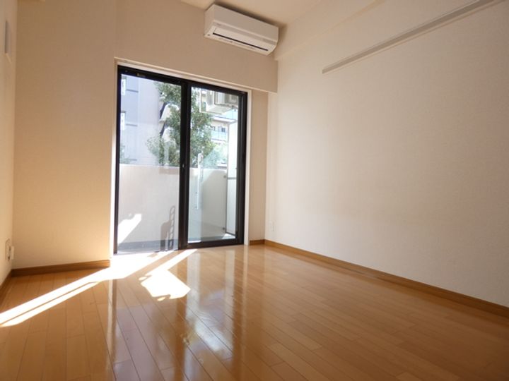 プロシード都立大学の居間