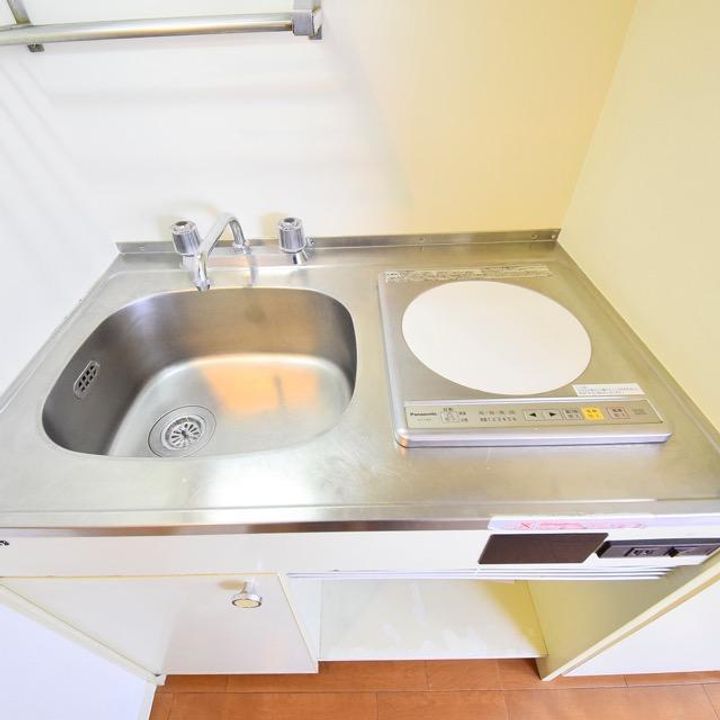 東京都文京区春日2(マンション)の賃貸物件の玄関