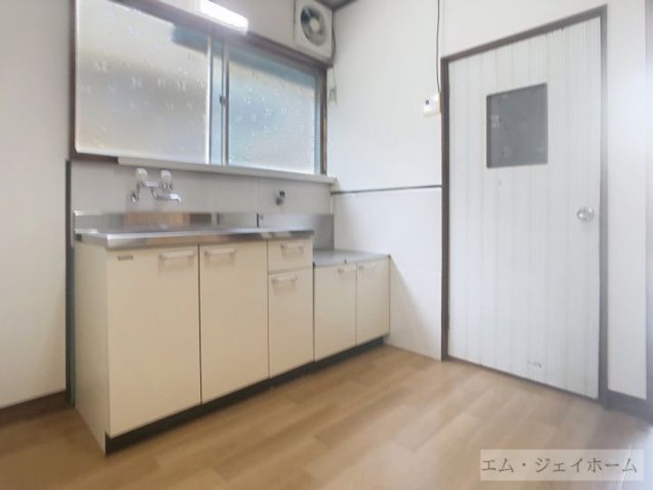 滋賀県長浜市神照町(一戸建)の賃貸物件の居間