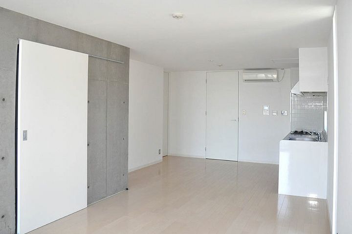 京都府京都市上京区夷川町(マンション)の賃貸物件の居間