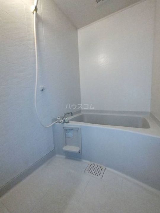 エクセリーヌ植田西の風呂