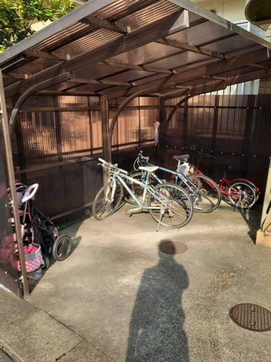 コーポ岡部緑ヶ丘の地図