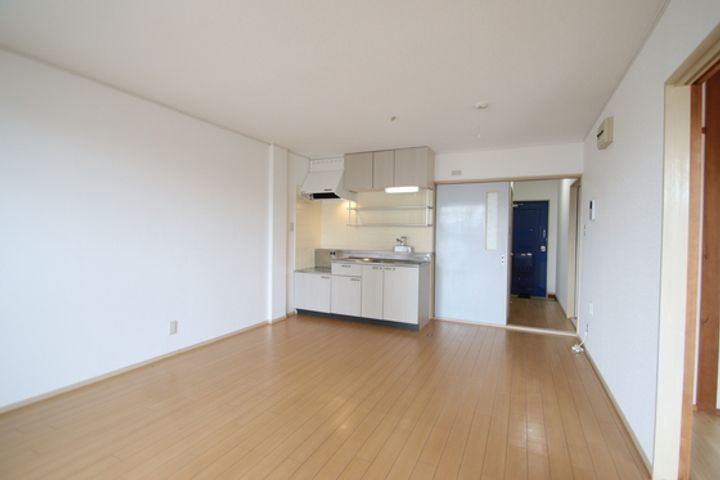虫明第二マンションのキッチン