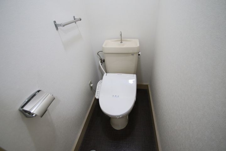 虫明第二マンションの内装