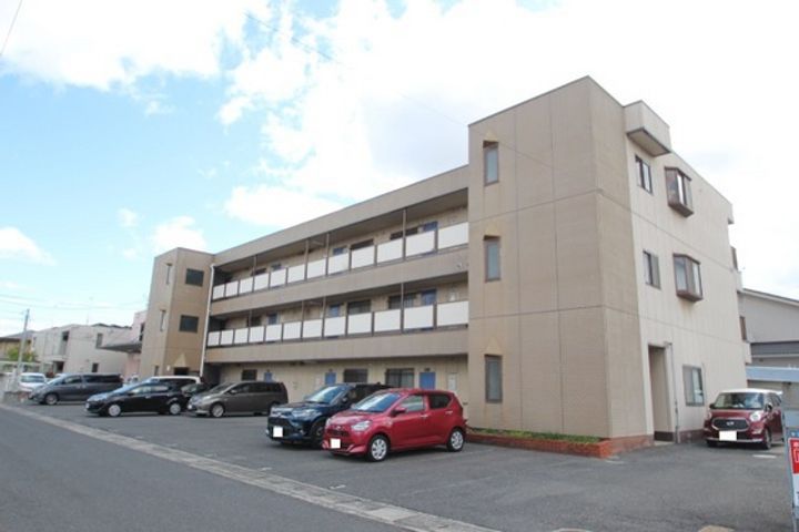 虫明第二マンションの外観