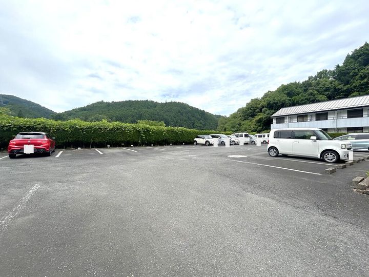 クラウンヒルズ日吉の地図