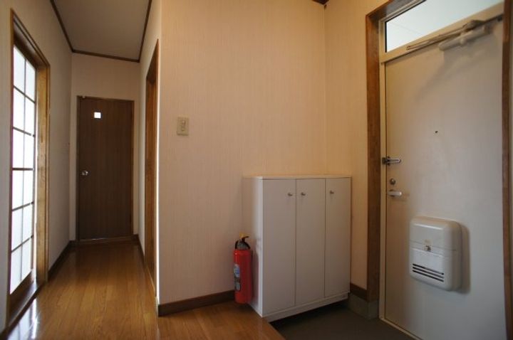 ロイヤルパレスの玄関